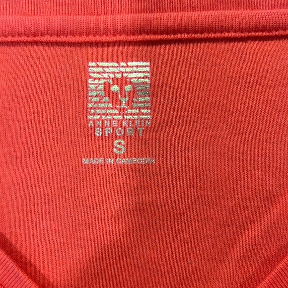 Anne Klein Sport size Sm v-neck new without tag.!Super soft excellent condition. - Picture 6 of 6